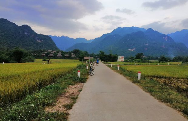 Pom Coong Village